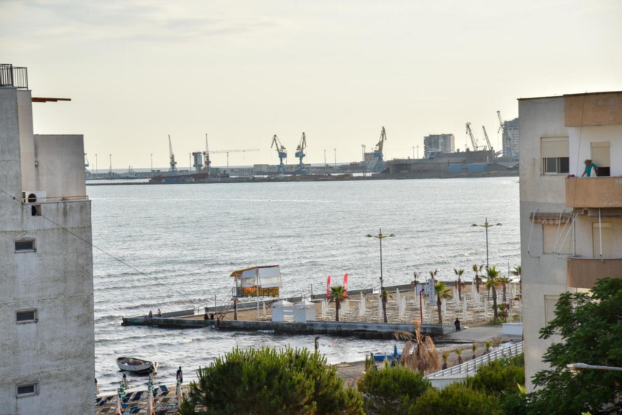 Hotel Lubjana Durrës Exteriör bild